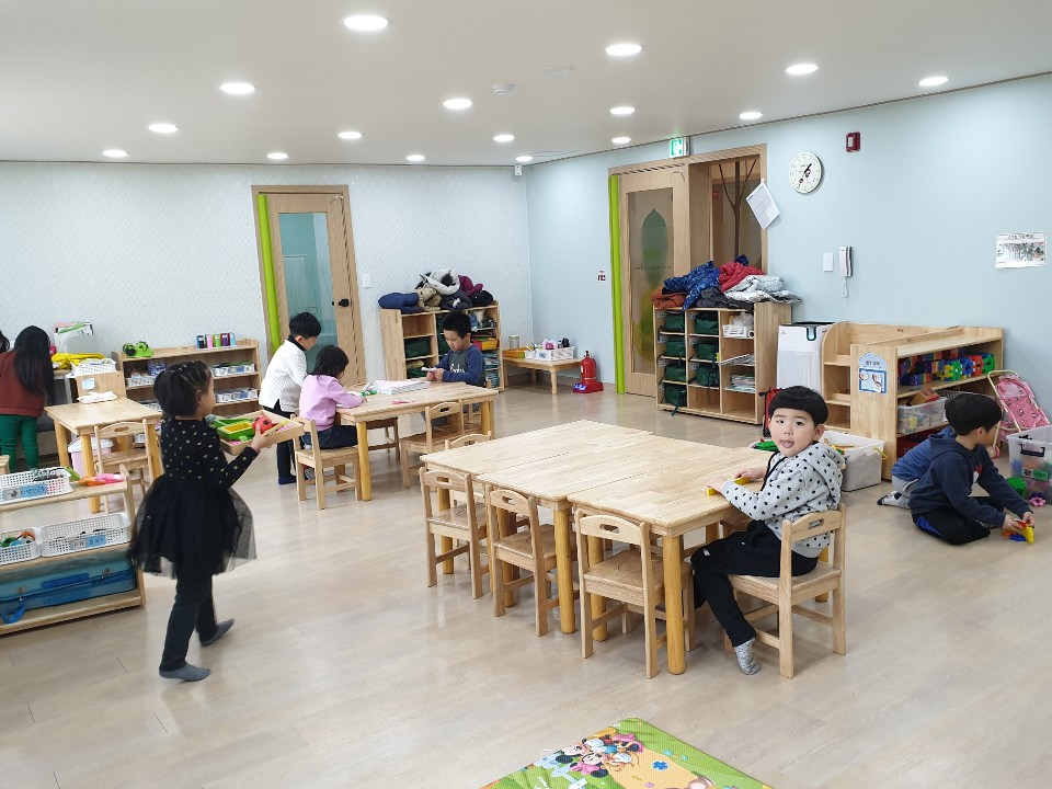 기관사진