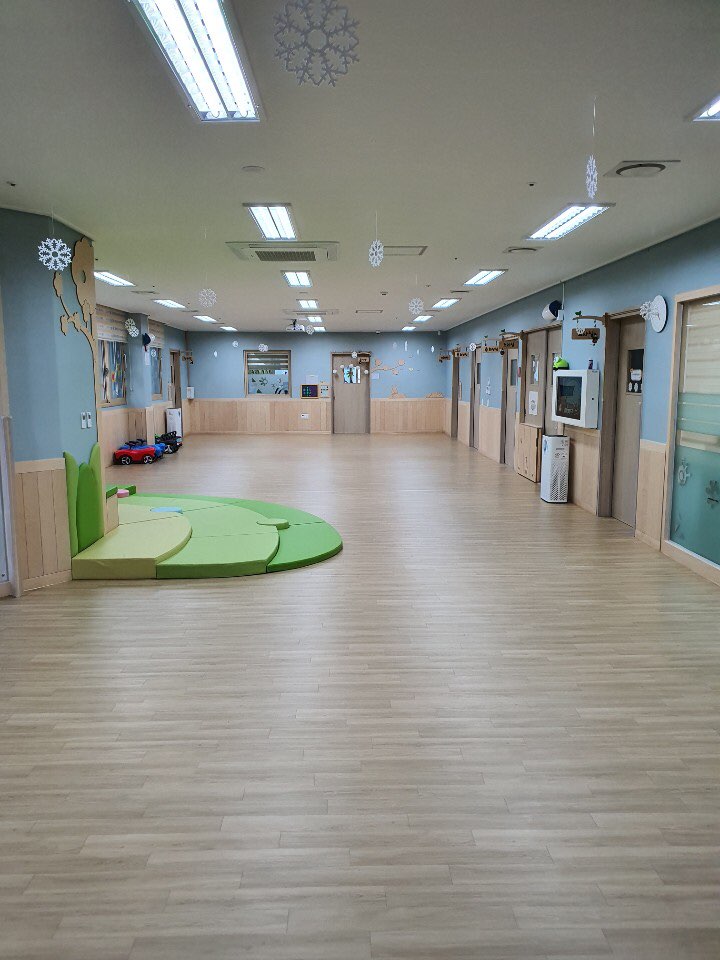 기관사진